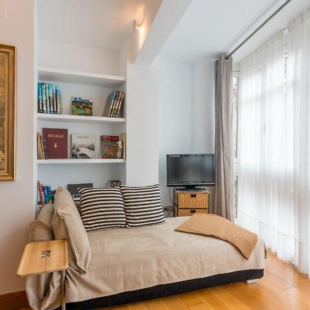 Tenderia Apartment By People Rentals Bilbao Luaran gambar